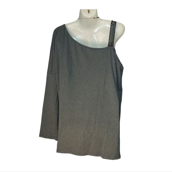 Gray Women's Plus Size Asymmetrical-Neck Cold Shoulder T-Shirt - Picture 4 of 11